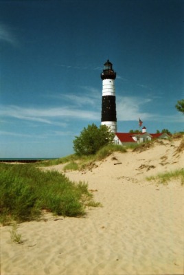 Luddington Lighthouse 01 medium